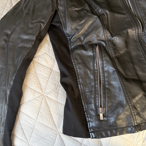 Express Black Faux-Leather Jacket - Picture 3 of 7